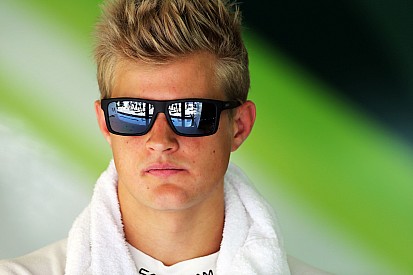 Ericsson in talks with three teams about 2015 - manager
