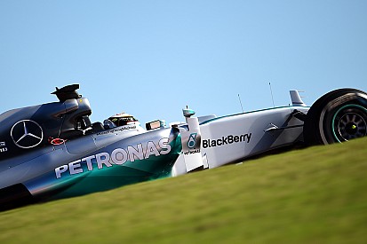 Hamilton quickest in FP1