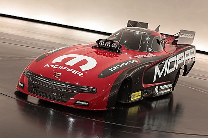 MOPAR shows new Dodge Charger Funny Car at SEMA