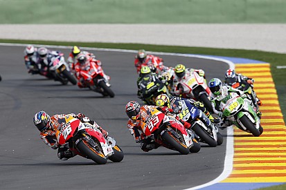Riders ready for final MotoGP battle of 2014 in Valencia