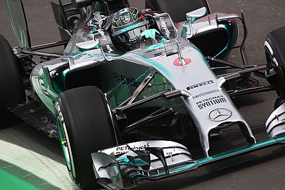 Rosberg continues to set the pace at Interlagos