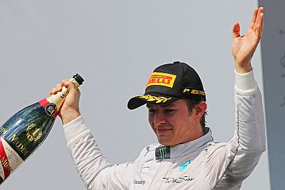 Rosberg closes the gap with Brazil win