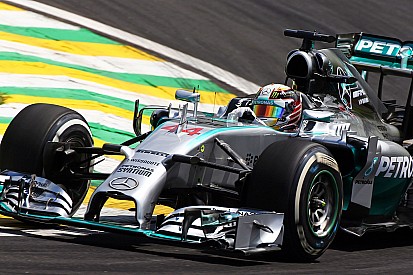 Mercedes strategy call contributed to Hamilton spin