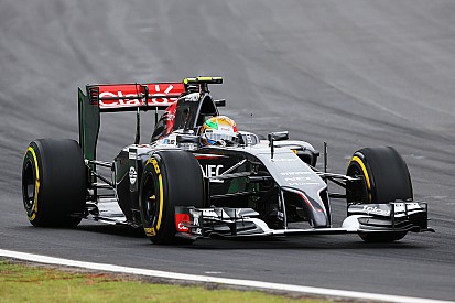 Both Sauber drivers struggle on a warmer track at Interlagos