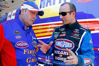 NASCAR crew chief Frankie Kerr returns to sprint car world