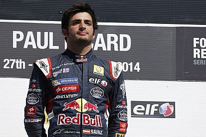 Sainz may be shock contender for McLaren seat
