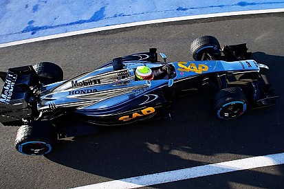 Honda era begins, McLaren denies Sainz rumour
