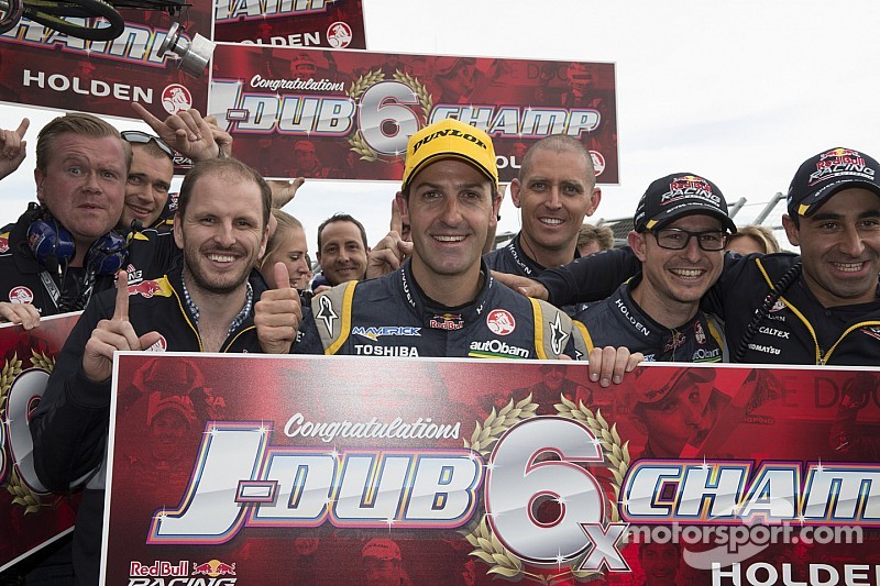 Whincup secures championship with Phillip Island win