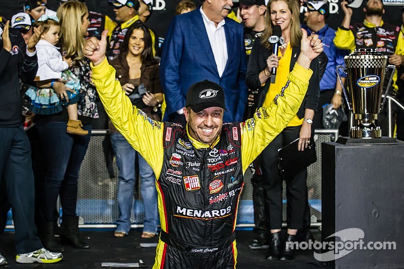 Matt Crafton becomes first back-to-back champion in NCWTS history