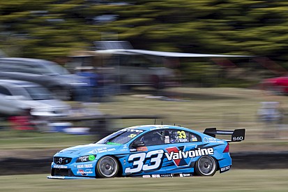 Tander coughs, McLaughlin steals win on final straight