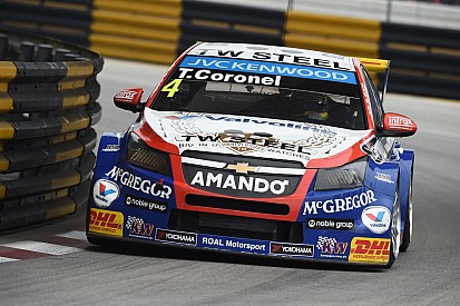 Racing driver Tom Coronel very happy after a successful 2014 WTCC season - video