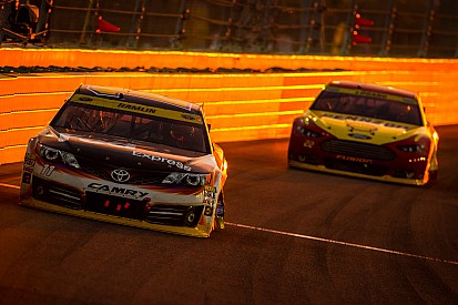 Hamlin unable to stop a charging Harvick in season finale
