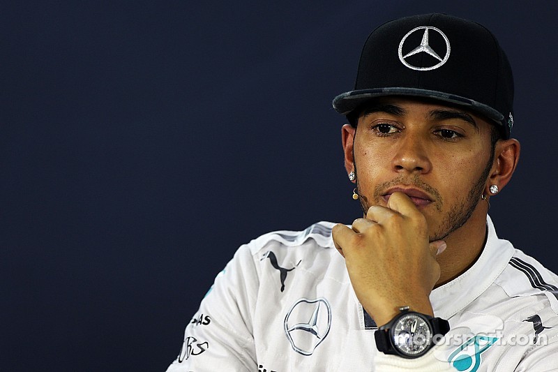 Wolff eyeing Hamilton contract talks on Monday
