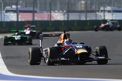 Lynn takes first blood at Yas Marina