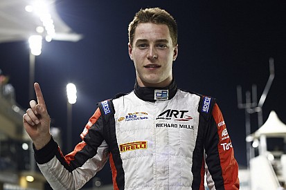 Vandoorne flies to fourth consecutive pole