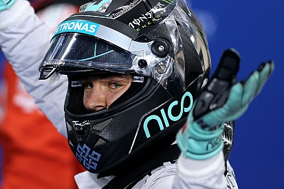 Rosberg's mind games reach title zenith on Sunday