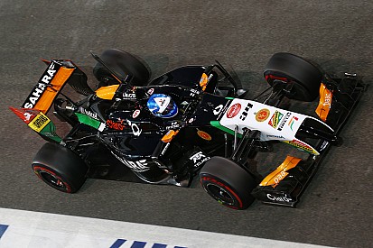 Alex Lynn and Jolyon Palmer impress on F1 test debuts
