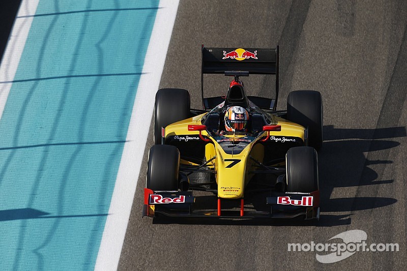 Pierre Gasly ends GP2 testing on top