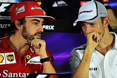 Button expected to keep seat at McLaren, Magnussen out