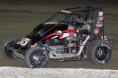 Deal struck to keep Illinois race track alive