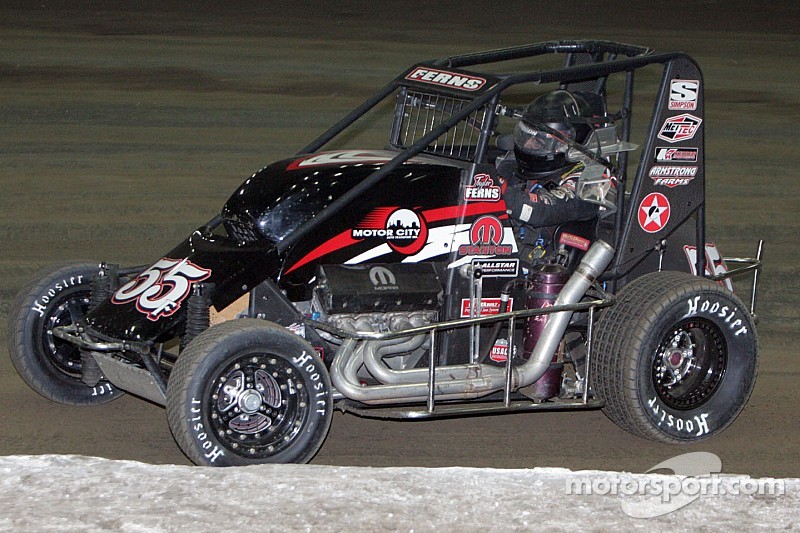 Deal struck to keep Illinois race track alive