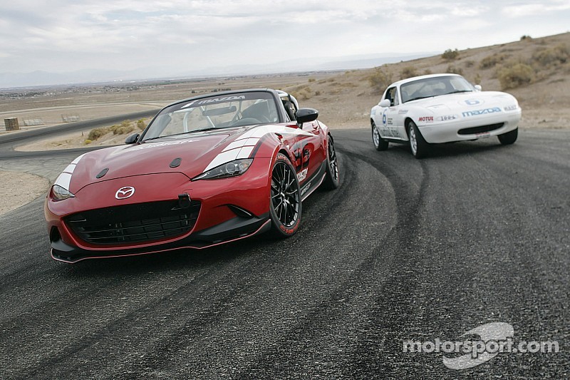 The 2016 Mazda Global MX-5 Cup racer with the older version