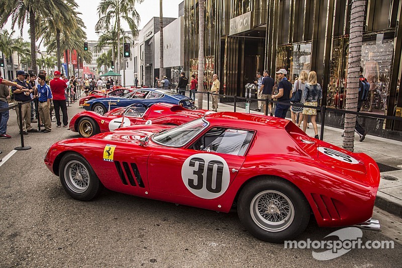 Ferrari sets record at auction