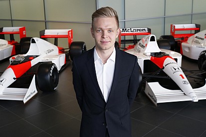 No Friday practice for Magnussen in 2015