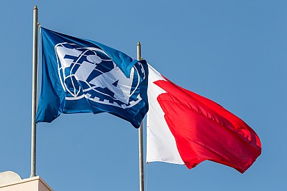 Bahrain refuses to budge on Qatar race