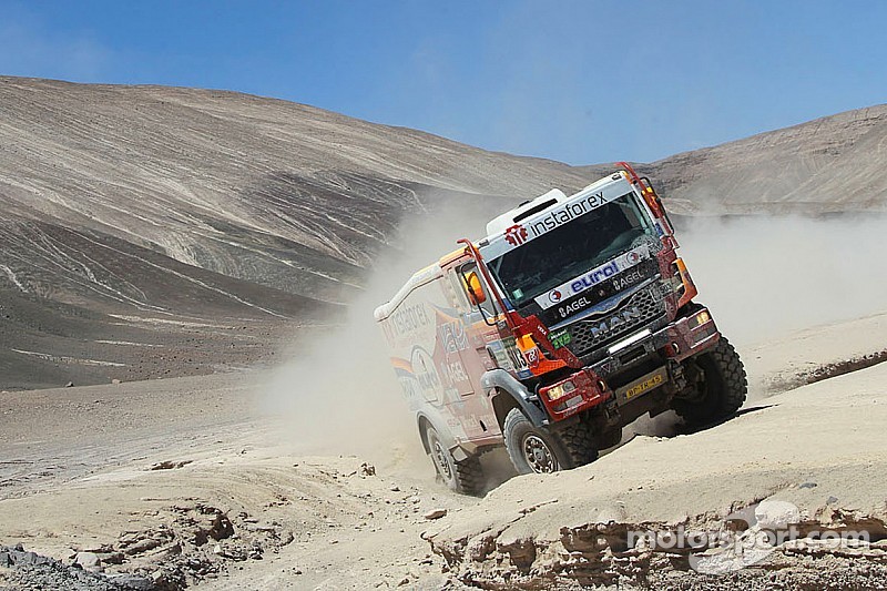 Instaforex Loprais Team close to the finish at Buenos Aires - video
