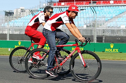 F1 career turmoil stopped Alonso's cycling dream