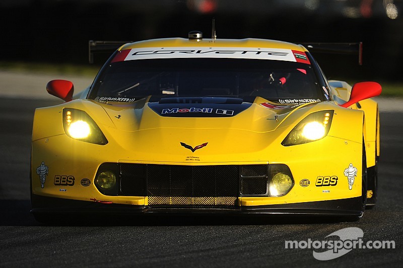 Gavin gives Corvette Racing first Daytona 24H pole since 2000