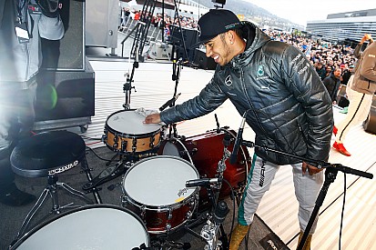 Hamilton signs with music PR agency