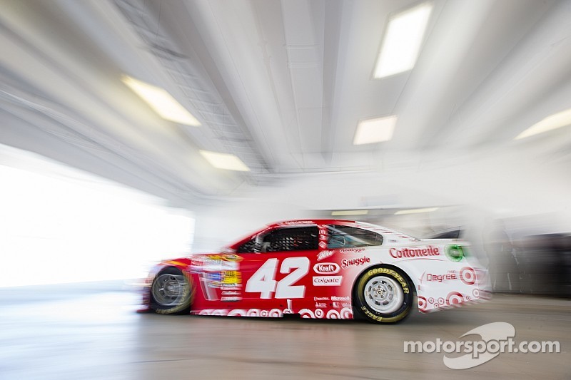 Kyle Larson unabashed about setting lofty goals for 2015