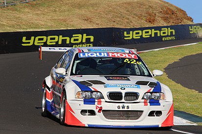 Kangaroo causes first Safety Car at Bathurst