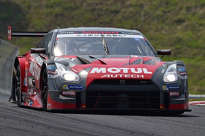 Ronnie Quintarelli stays with Nismo Official Team for 2015 Super GT Season