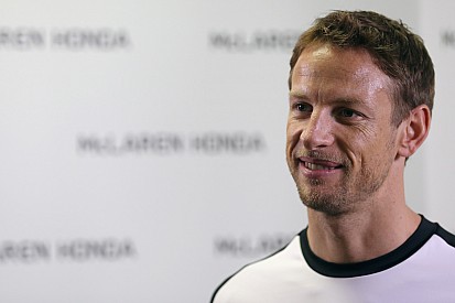 Button happy to be Alonso's teammate