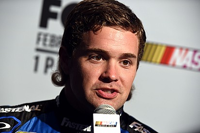 Ricky Stenhouse Jr. give signs that 2015 might well be different