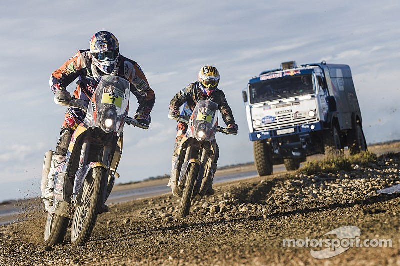 Los contendientes del Dakar están listos