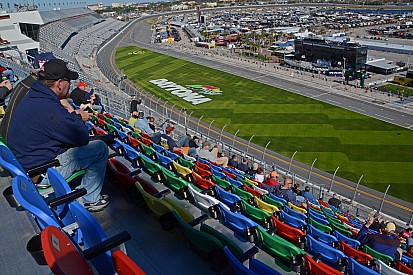 Only five cars take part in Thursday Daytona 500 practice