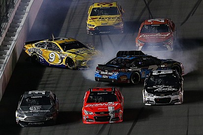 Rookie error ignites multi-car crash during second Daytona Duel