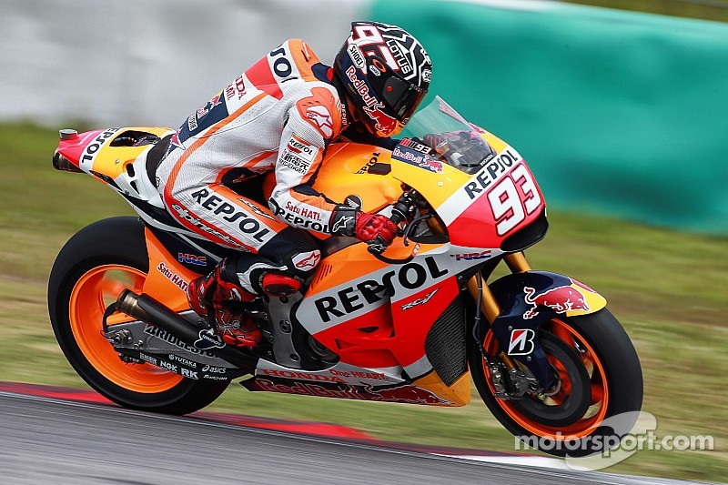 Márquez termina Sepang con el mejor tiempo