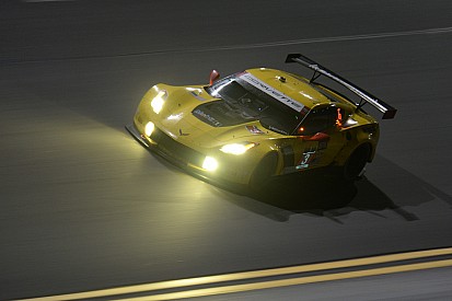 Ryan Briscoe desea el doblete para Corvette