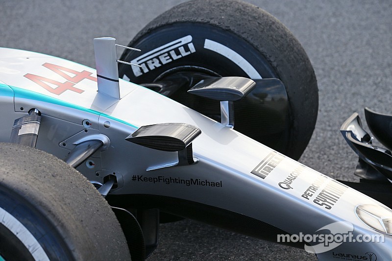 Mercedes se encuentra una entrada para el montaje de la cámara