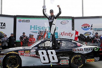 Harvick fends off Logano to win XFINITY race at Atlanta