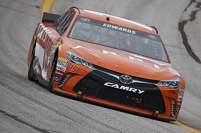 Carl Edwards quiere revivir la gloria en Atlanta