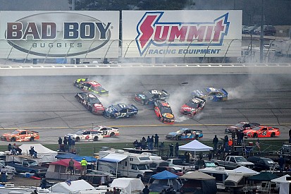 NASCAR red flags Cup race after big wreck