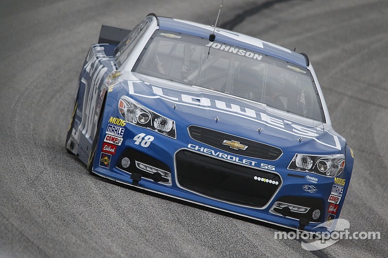 Johnson gana en Atlanta