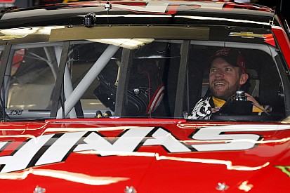 Regan Smith to replace Kurt Busch in SHR No. 41 once again at Las Vegas