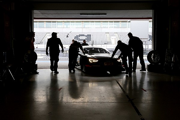 В Портимане стартуют тесты DTM